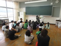 読み聞かせ