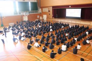 全校集会1