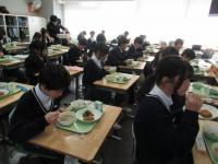給食2