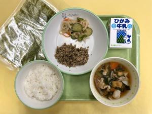 給食