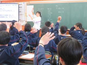 同学年同和