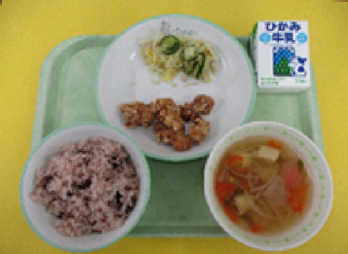 給食（入学・進級お祝い）