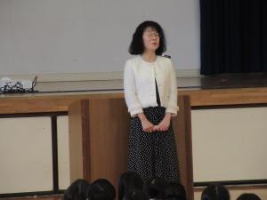 １
