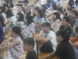 １
