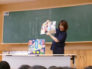 １