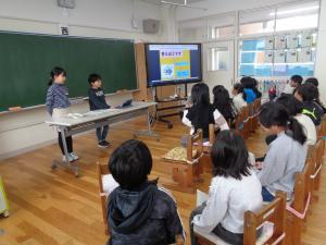 3年生　学年発表１