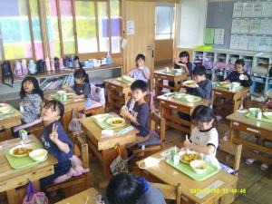 給食