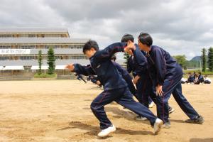 学年演技