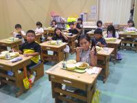 １年生給食