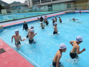 6月 初めてのプール水泳 3年 丹波市立小中学校ポータルサイト
