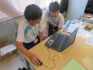 R7トライやる403