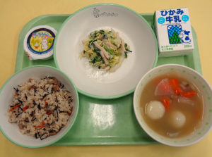 給食